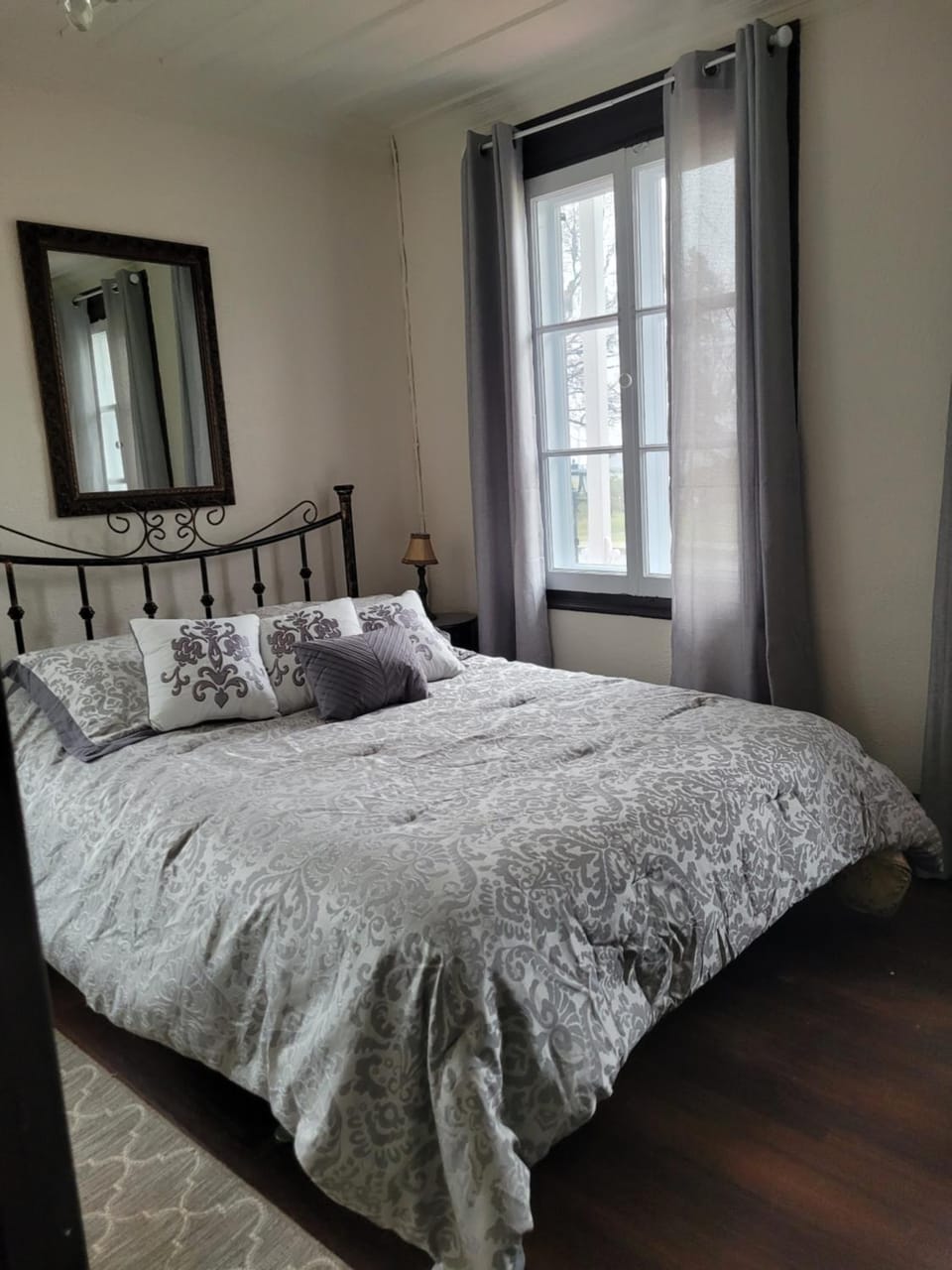 Maison familiale avec spa et accès au fleuve Bed and Breakfast in Maine