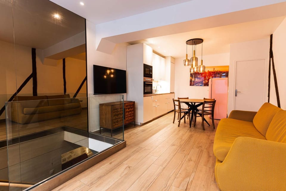 TV and multimedia, Living room, Seating area