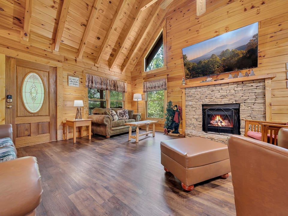 ER93 - Pirate's Cove - Great Location! Close to All the Action! cabin Cabin in Pigeon Forge