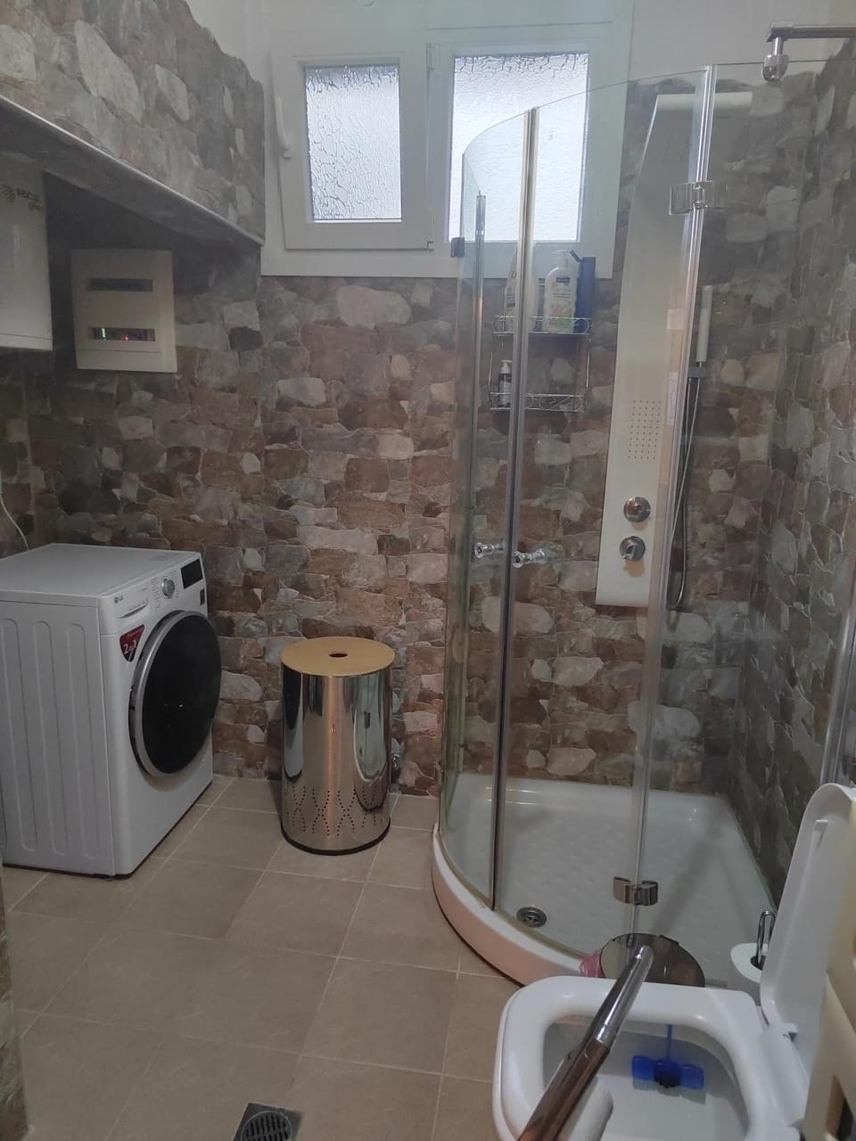 Shower, washing machine