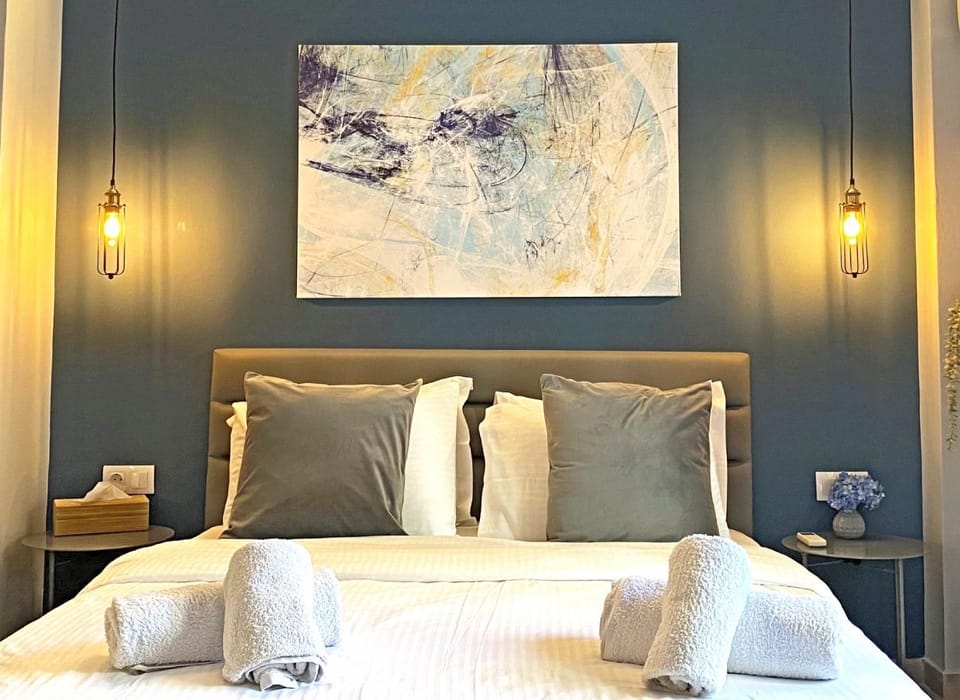 Bed, Decorative detail, Bedroom