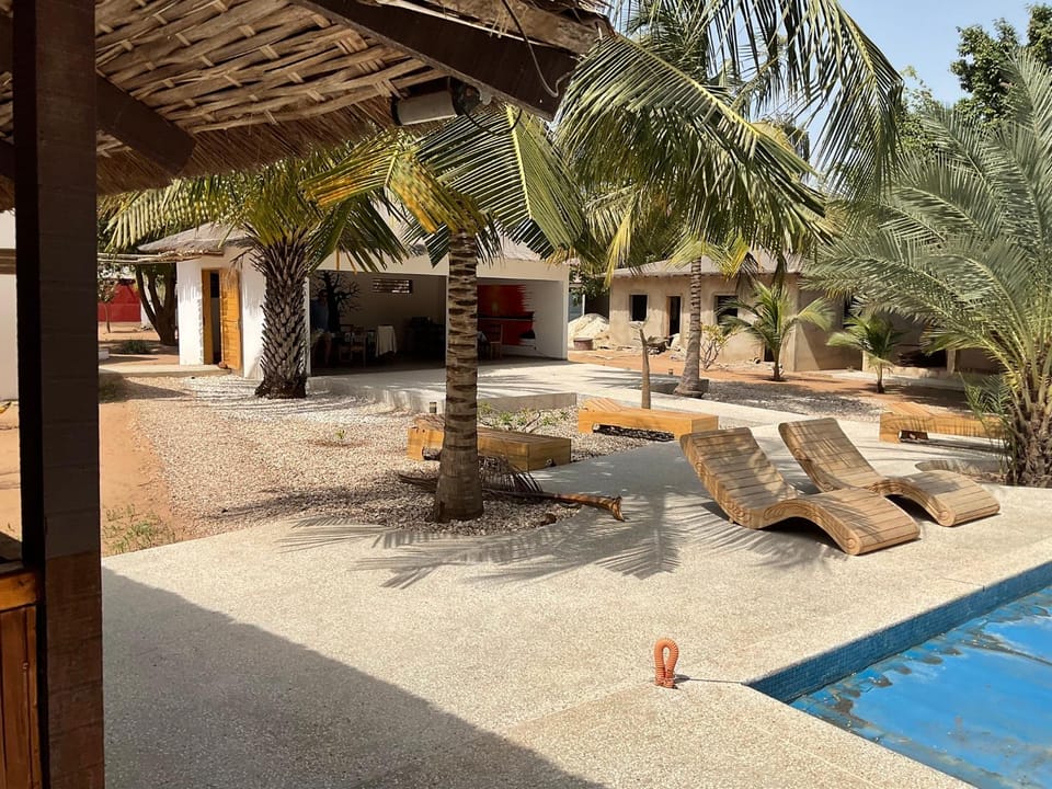 LE 17 to DJIFFER Bed and Breakfast in Senegal