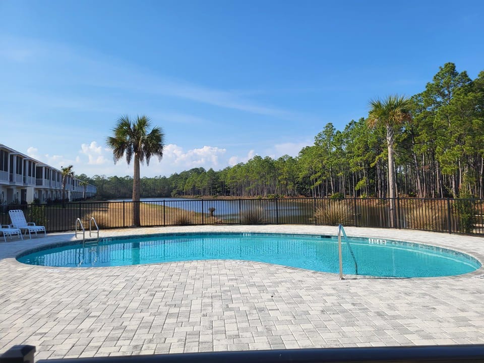 Kara Lake 36 House in South Walton County