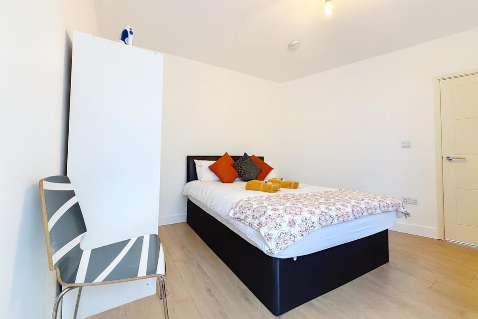 1 Bedroom Apartment By The River Apartment in High Wycombe