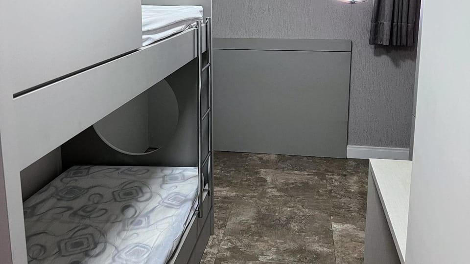 bunk bed