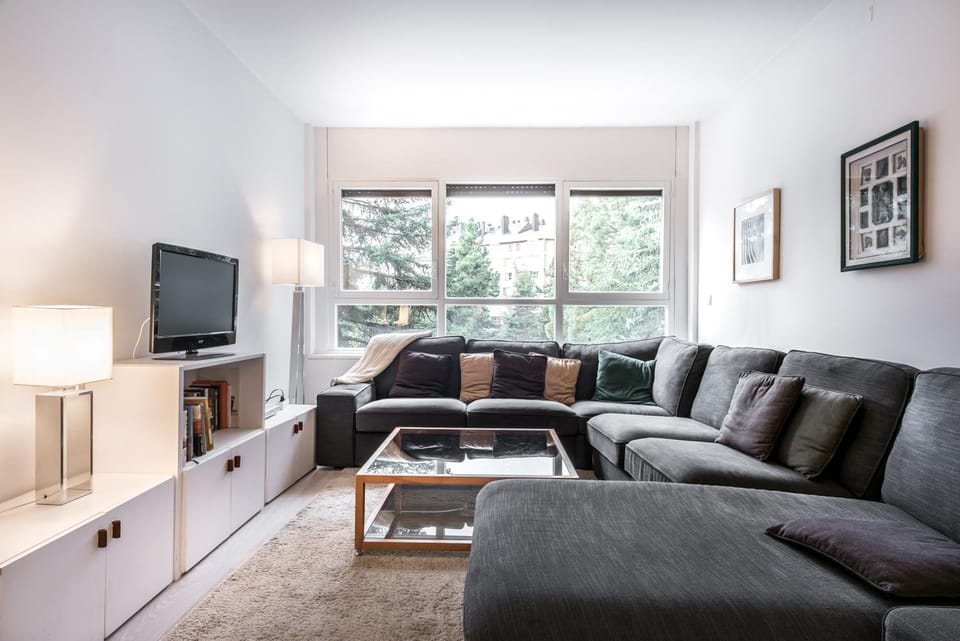 Communal lounge/ TV room, Living room