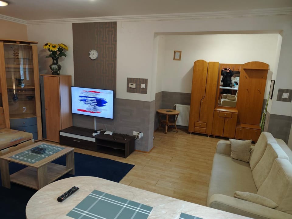 Kettő Ciprus Apartman Apartment in Hungary