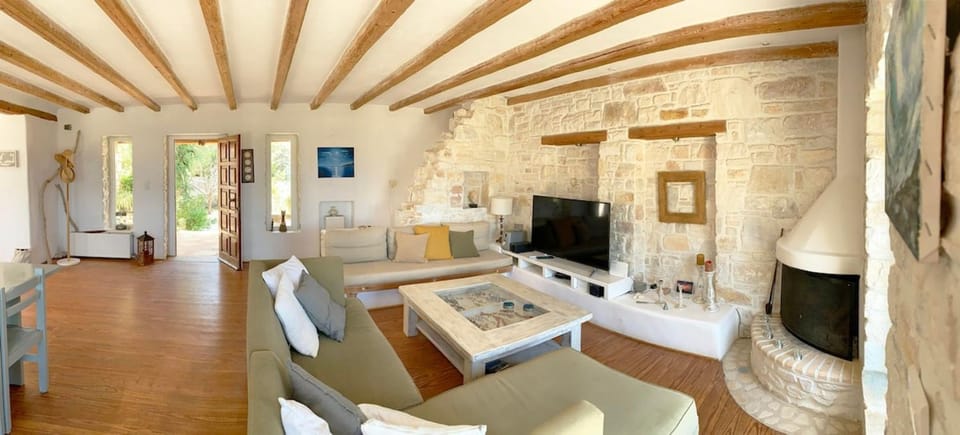Villa Joy in Ampelas Paros Villa in Paros, Greece