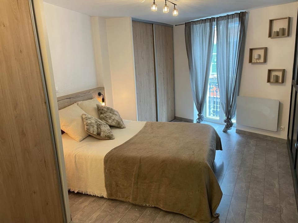 Night, Bedroom