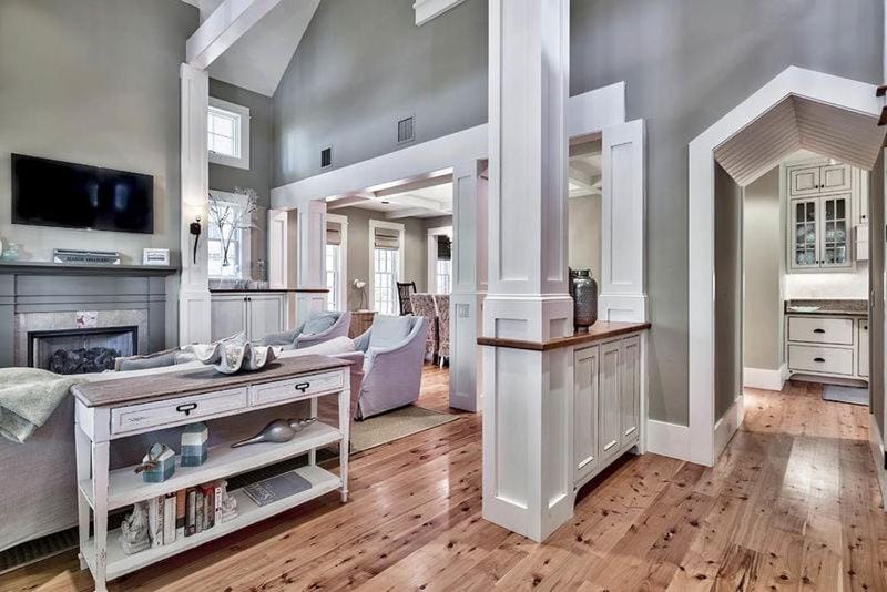 'Serendipity' Beautiful 3BR Cottage Sleeps 8 Close to Lazy River Pool at Camp WaterColor home House in Seagrove Beach