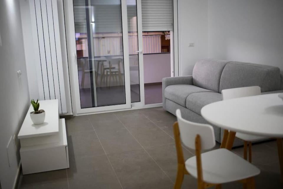 Balcony/Terrace, Living room, Dining area