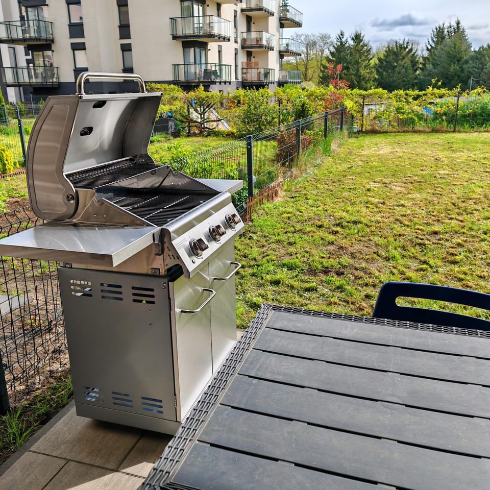 Spring, BBQ facilities, Garden view