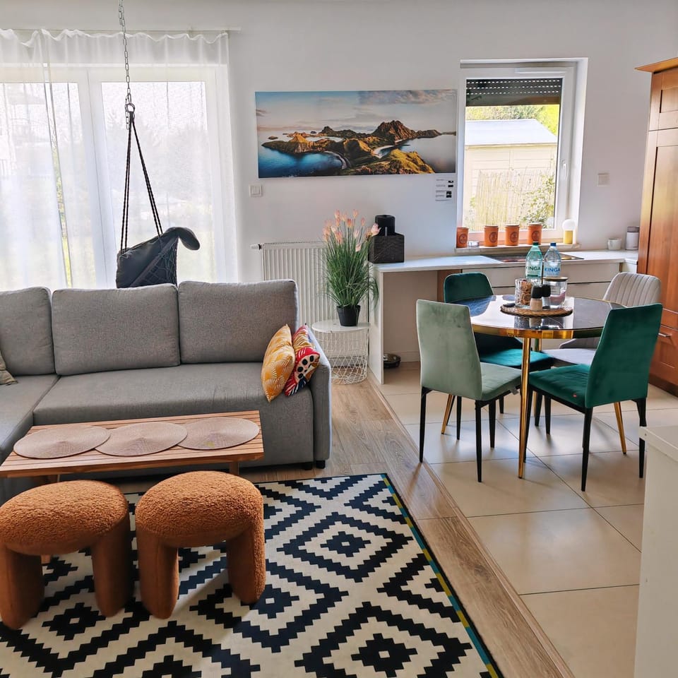 Coffee/tea facilities, Living room, Seating area