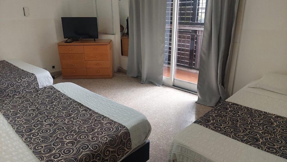 HOSTAL con terraza y parrilla en Palermo Bed and Breakfast in Buenos Aires