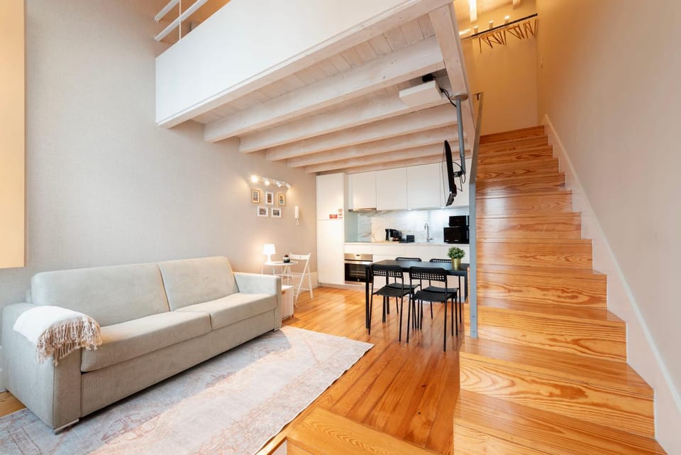 Living room, Communal kitchen