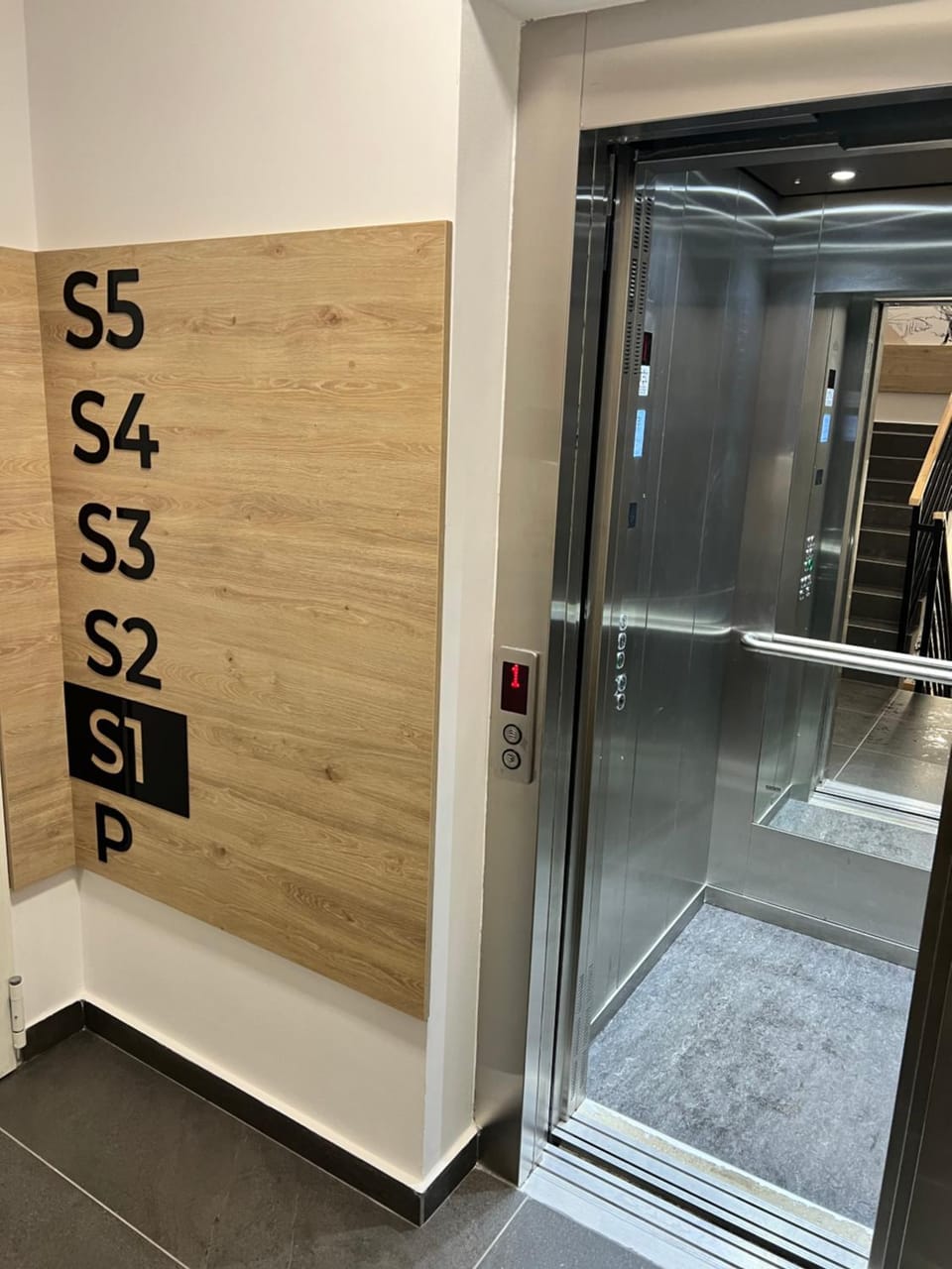 elevator