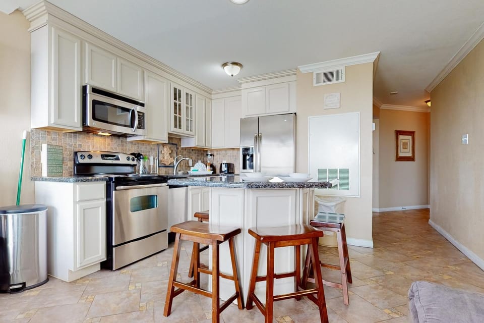 Aloha Beaches Apartment in Galveston Island