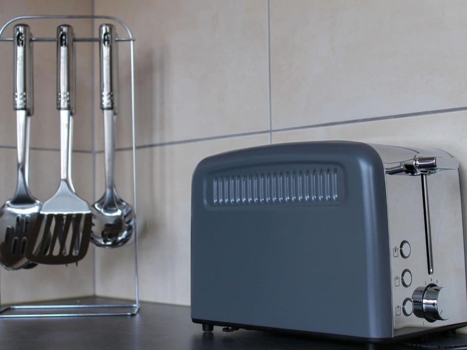 Kitchen or kitchenette, Decorative detail