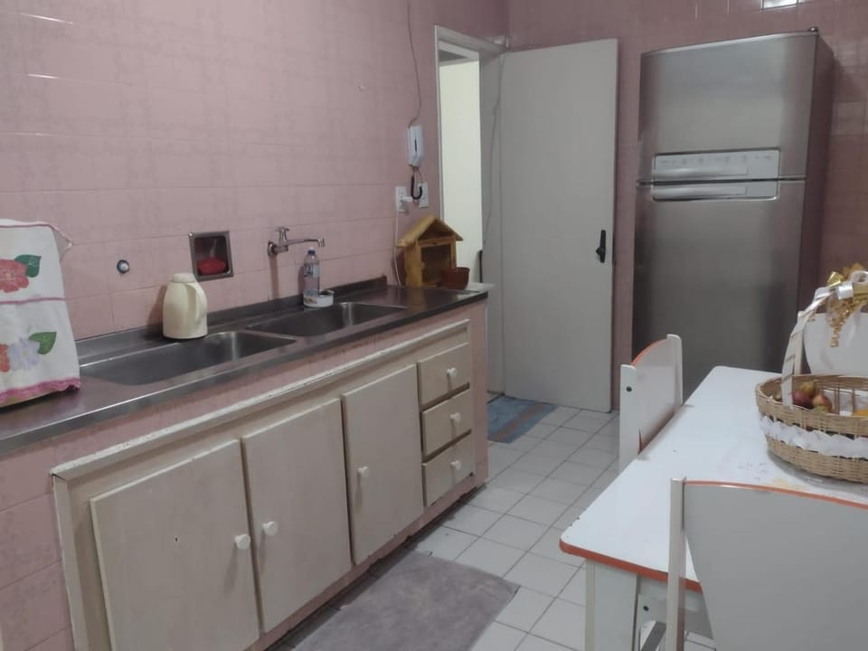 Apartamento na Graça próximo a Barra, Hospitais e UFBA Apartment in Salvador