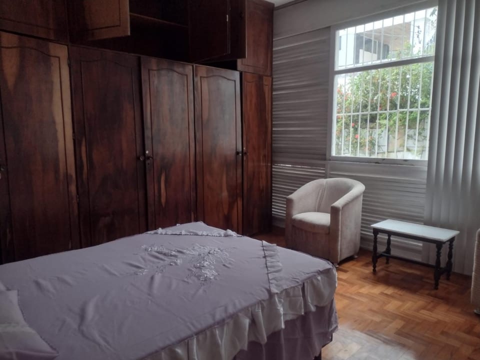 Apartamento na Graça próximo a Barra, Hospitais e UFBA Apartment in Salvador