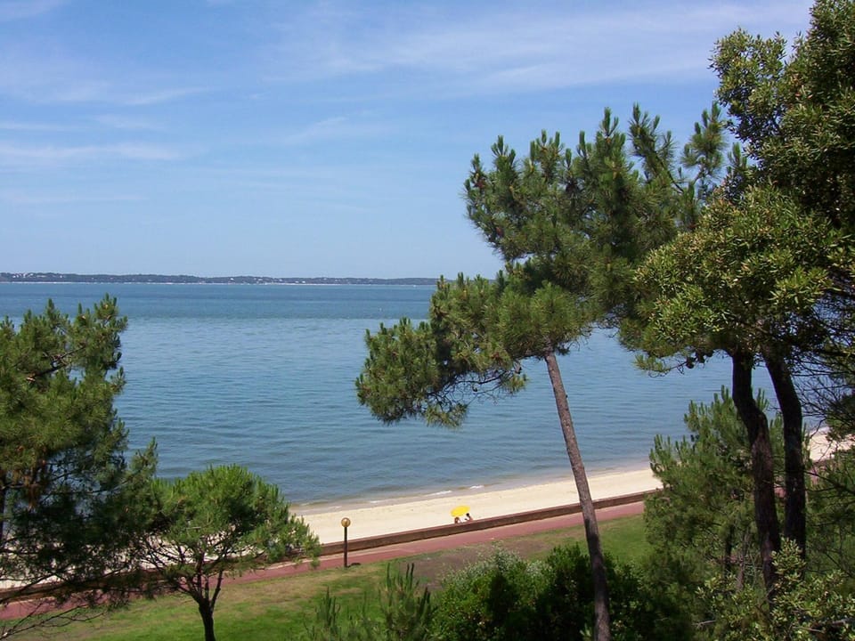 Appartement 4 chambres au dernier étage avec immense terrasse face au Bassin à Arcachon - FR-1-420-122 Apartment in Arcachon
