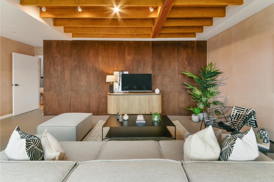 TV and multimedia, Living room