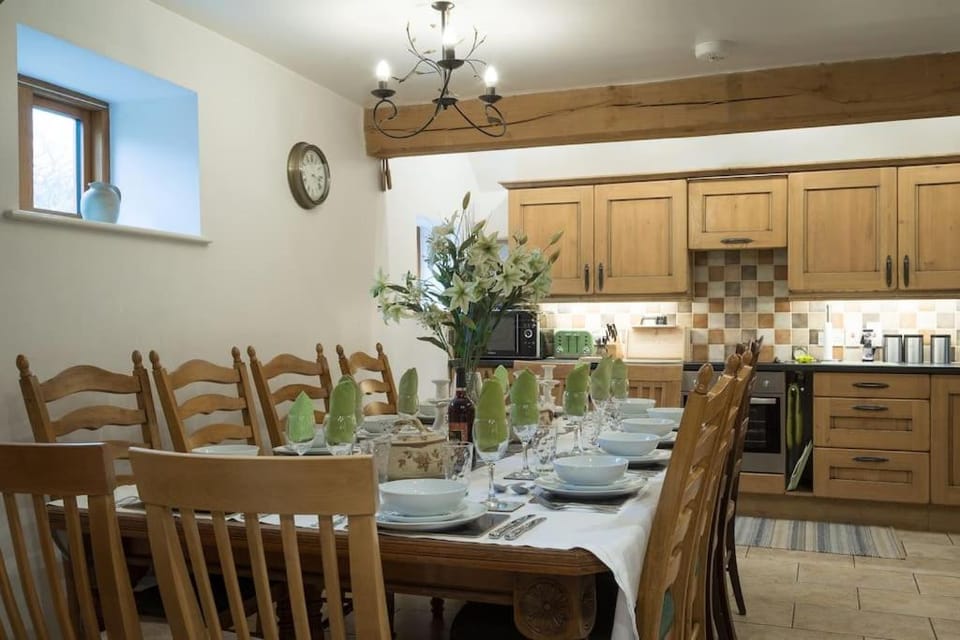 Coach House - detached cottage within 135 acres House in Malvern Hills District
