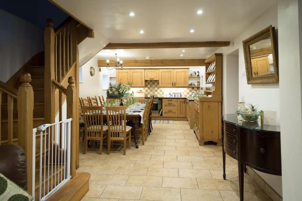 Coach House - detached cottage within 135 acres House in Malvern Hills District