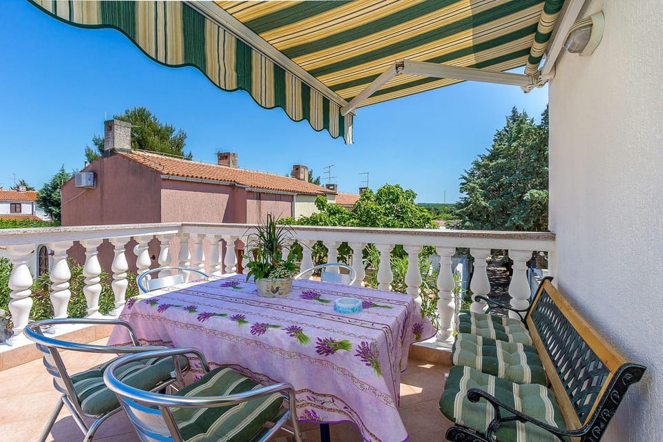 Ferienwohnung in bester Lage, nahe dem Meer Apartment in Peroj