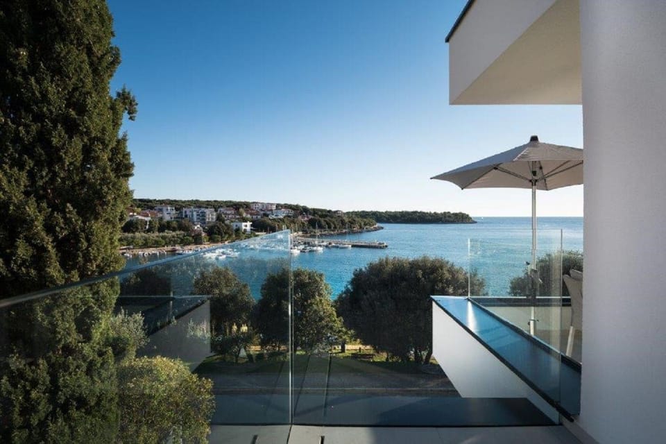 Exklusive Villa mit privatem Pool 50 Meter zum Strand House in Pula
