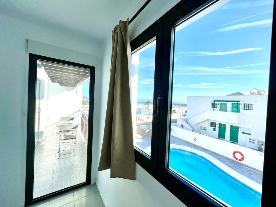 Property building, Bird's eye view, View (from property/room), View (from property/room), Pool view, Pool view, Sea view, Sea view, Swimming pool