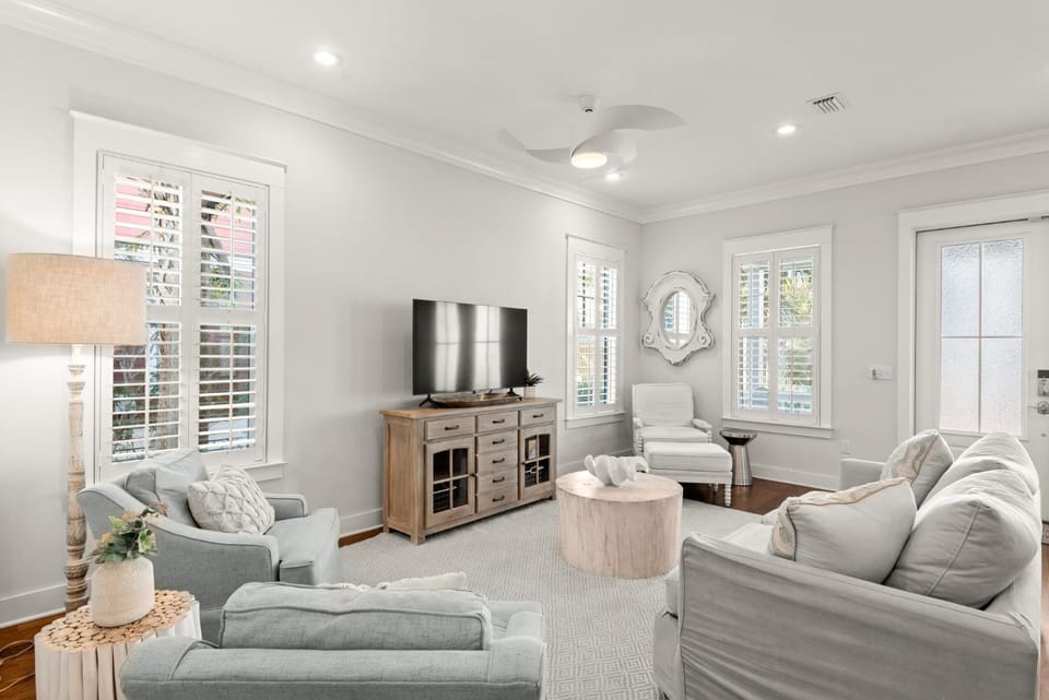 Carefree Cottage - 46 E Seacrest Blvd House in Rosemary Beach
