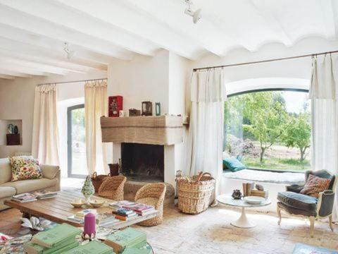 Living room, Garden view
