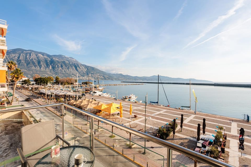 View (from property/room), Balcony/Terrace, Mountain view, Sea view