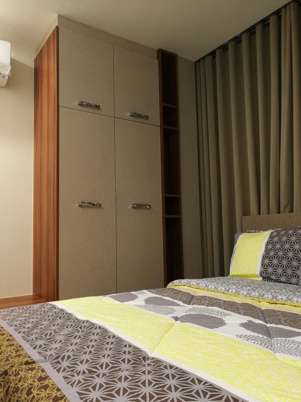 Bedroom, wardrobe