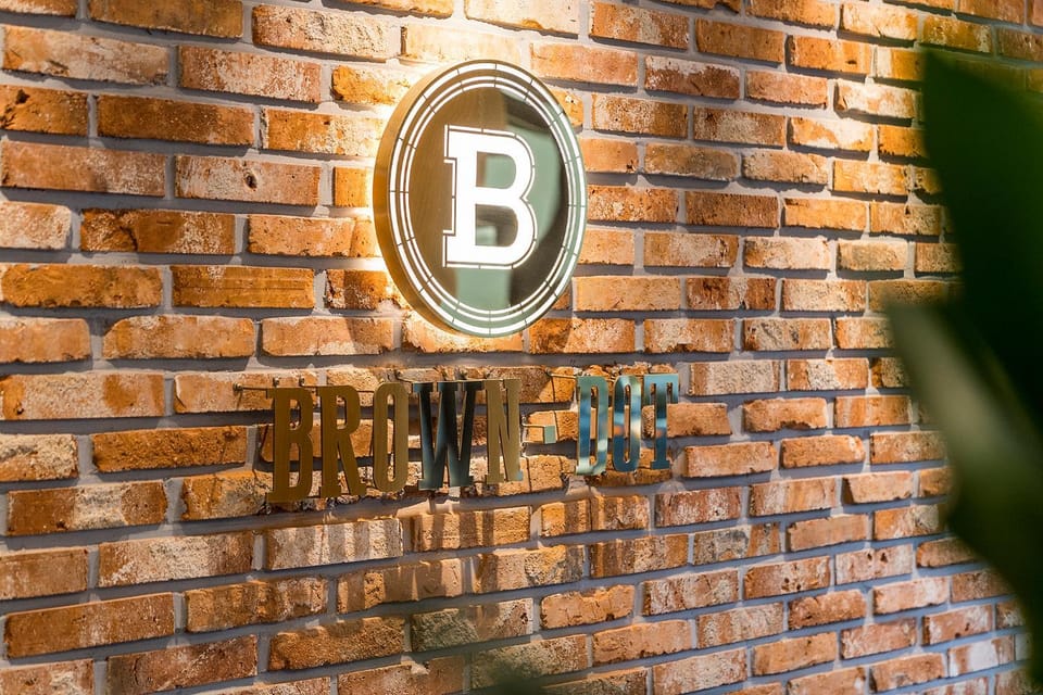 Property building, Property logo or sign, internet, internet