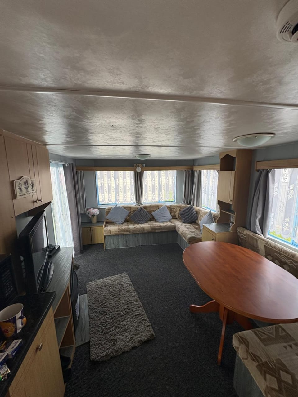 137 sealands, 3 bed, 8 berth caravan hire, ingoldmells, skegness recently modernised Campground/ 
RV Resort in Ingoldmells