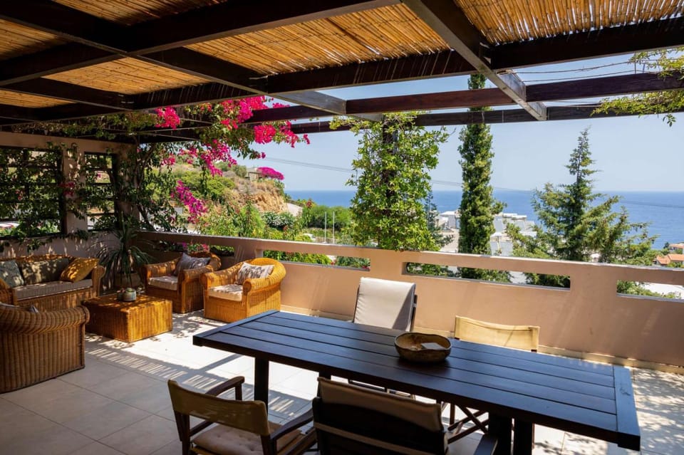 7 Senses! Apartment in Crete