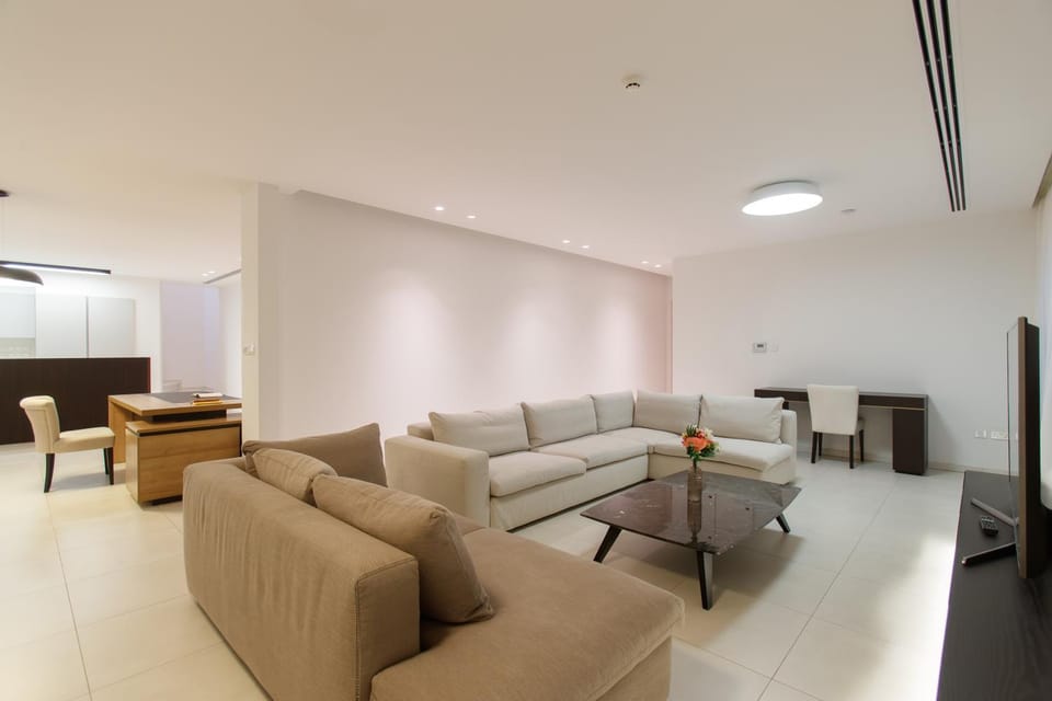 TV and multimedia, Kitchen or kitchenette, Living room