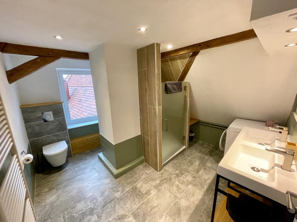 Toilet, Bathroom