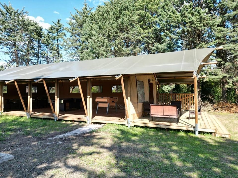 Domaine La Sauzette Campground/ 
RV Resort in Occitanie