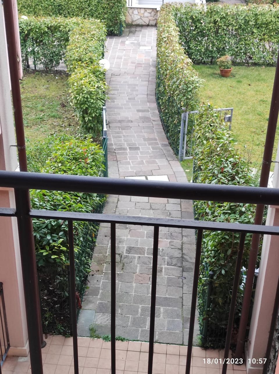 CASA VACANZE DA RIKI APPARTAMENTO 2 Apartment in Peschiera del Garda