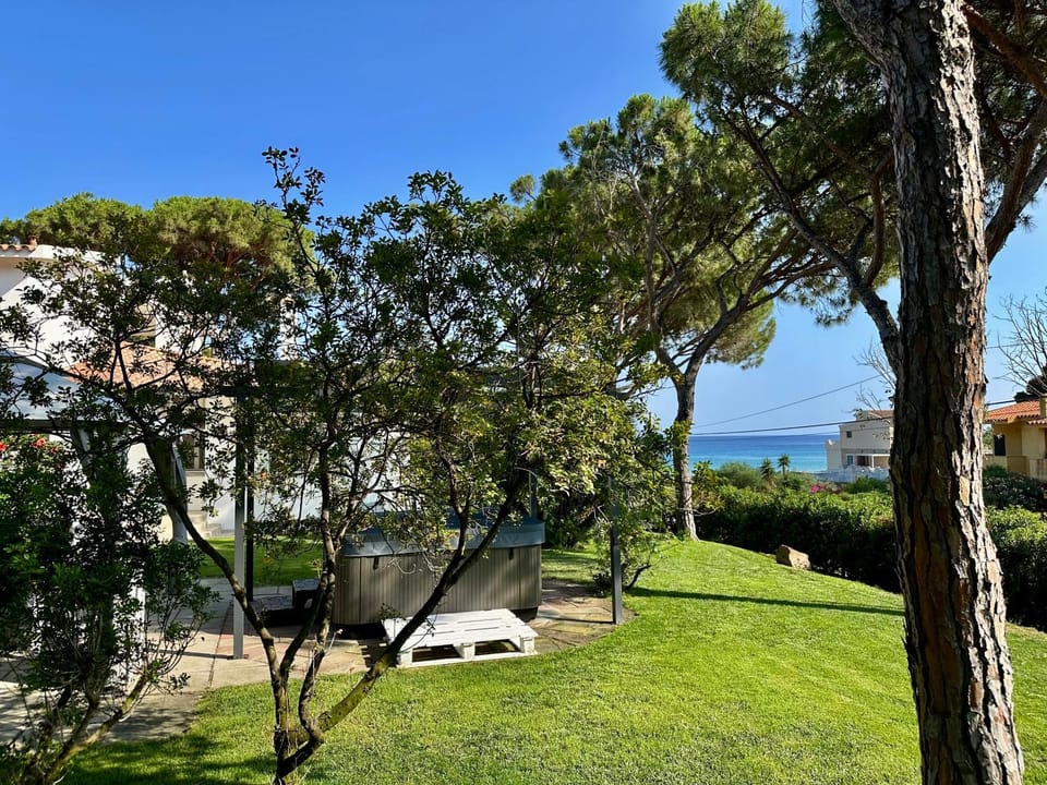 Villa Beachfront Marina Villa in Sardinia