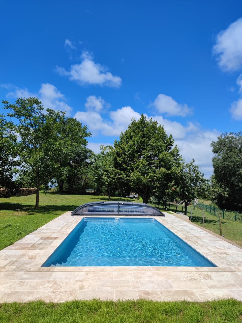 Swimming pool, Swimming pool