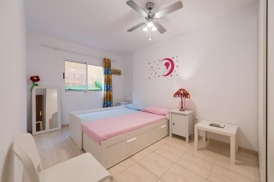 Living room, Bedroom