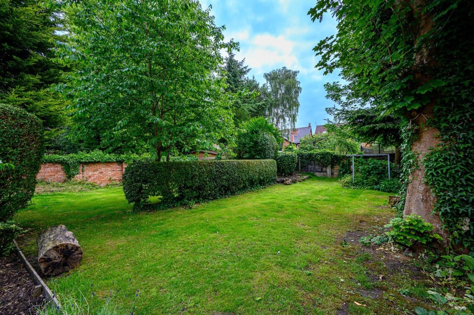 Garden, Garden view