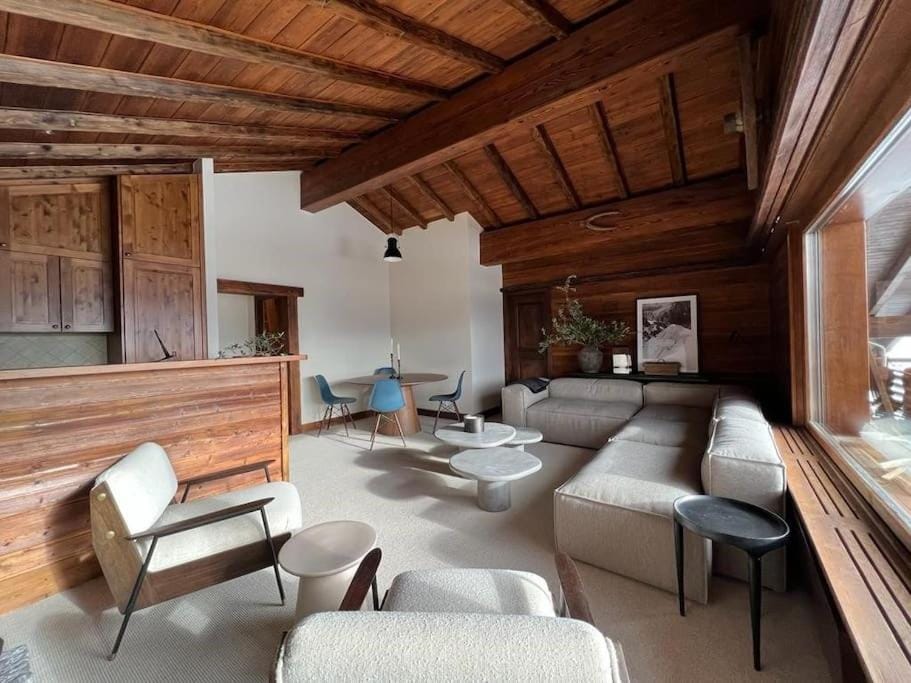 Superb Attic Apartment in Les Esserts Apartment in Riddes