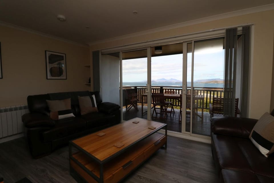 Natural landscape, View (from property/room), Living room