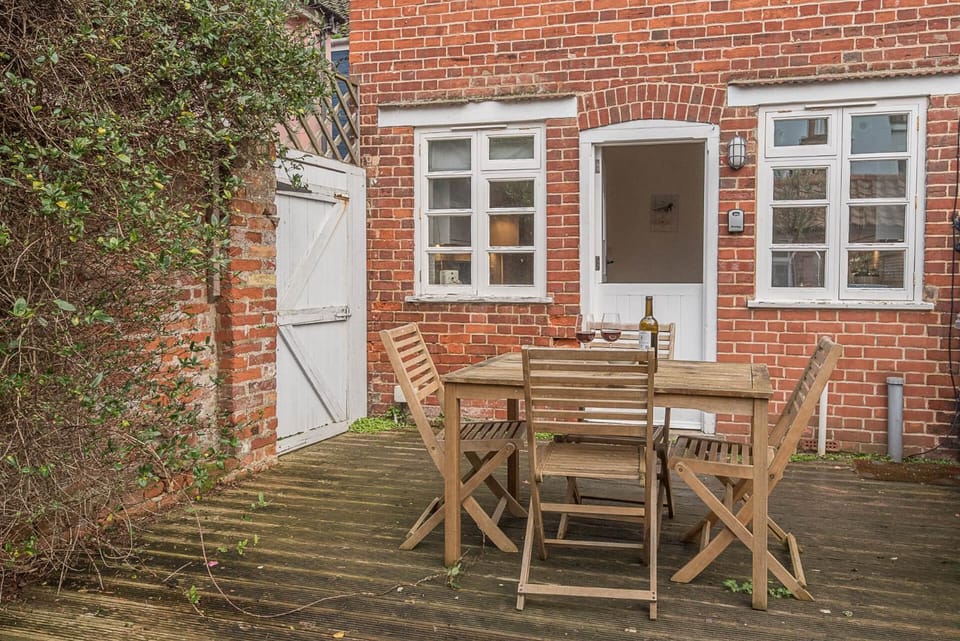 Pelican Cottage, Aldeburgh House in Aldeburgh