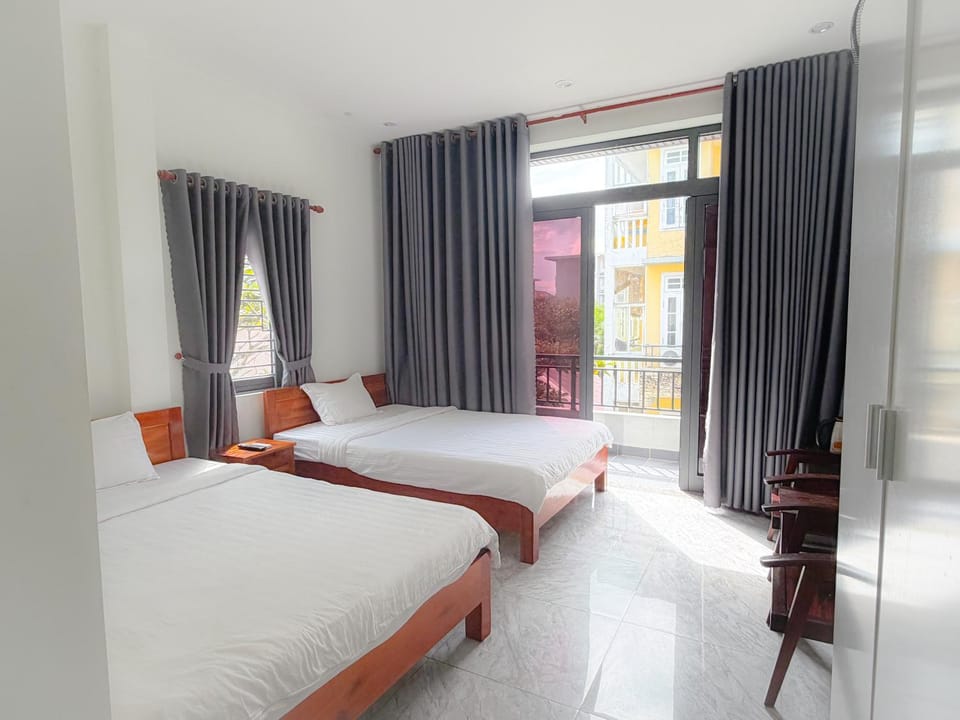 Mini hotel Lạc Hồng Vacation rental in Vietnam